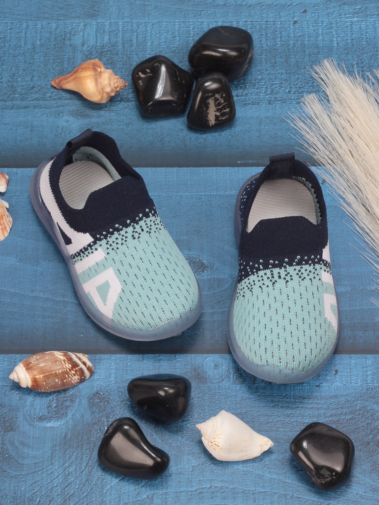 Sports Slip On Shoes With Led Light - Blue
