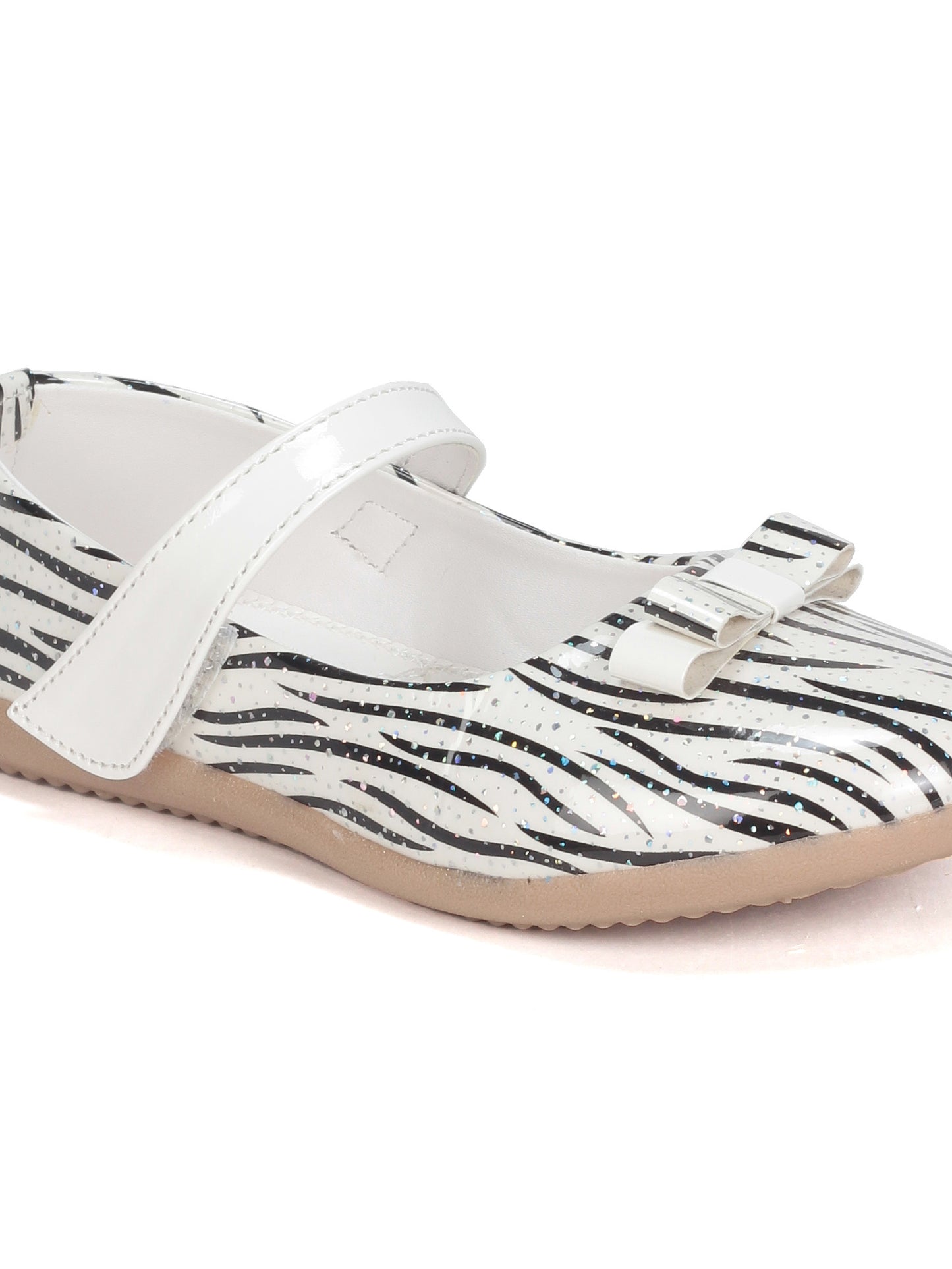 Bellies With Velcro Closure - White