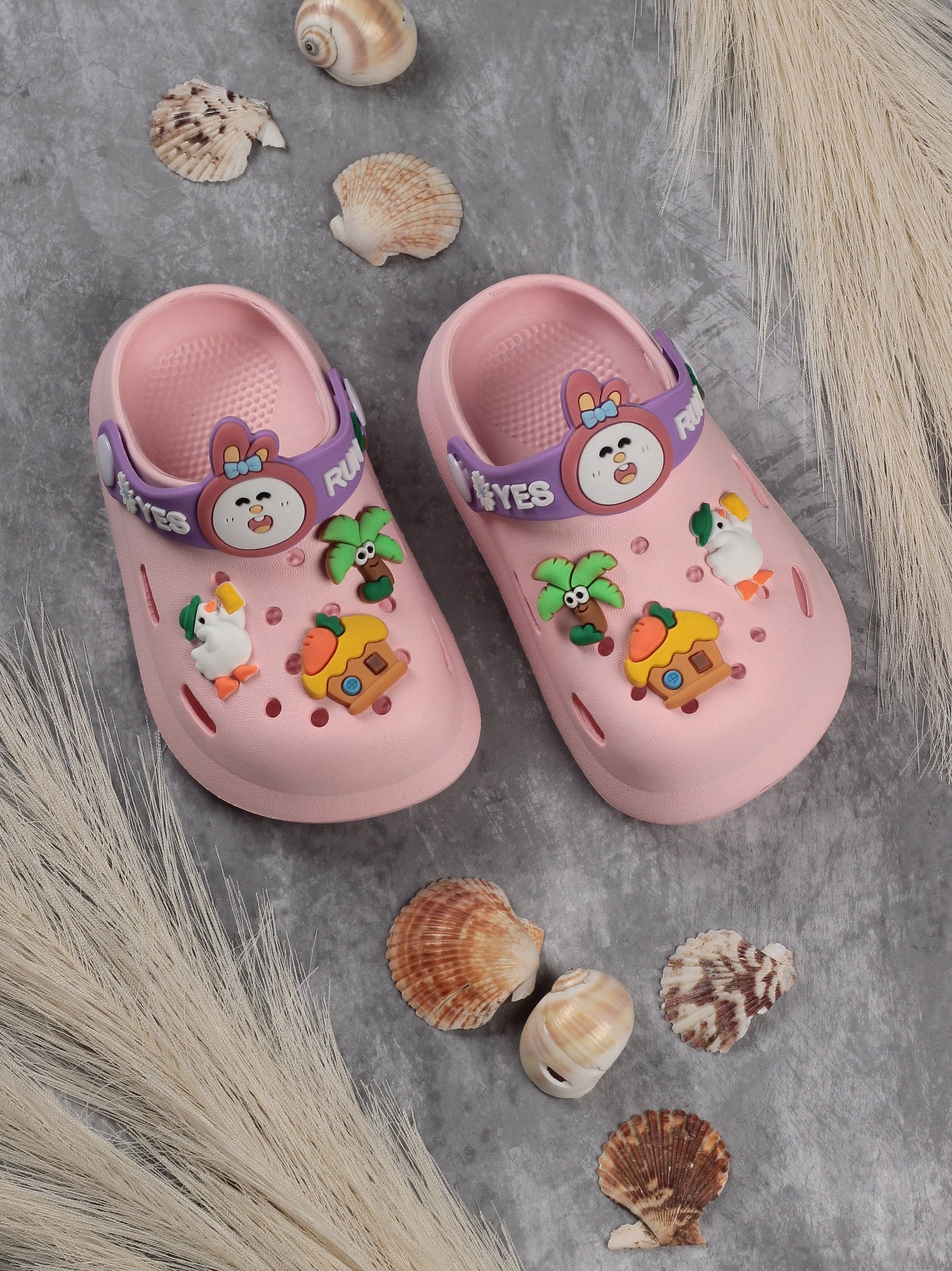 Cartoon Applique Anti-Slip Clogs - Pink