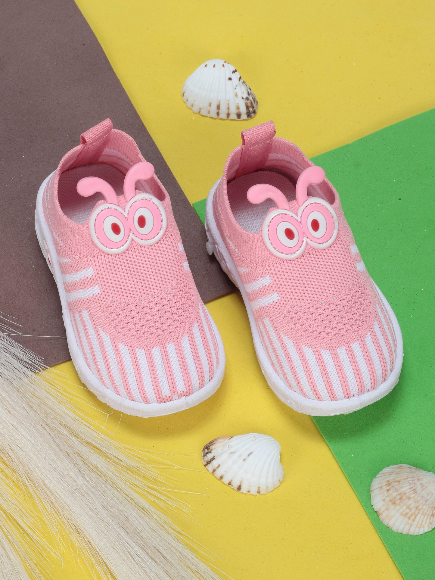 Casual Slip On Chu Chu Shoes - Pink
