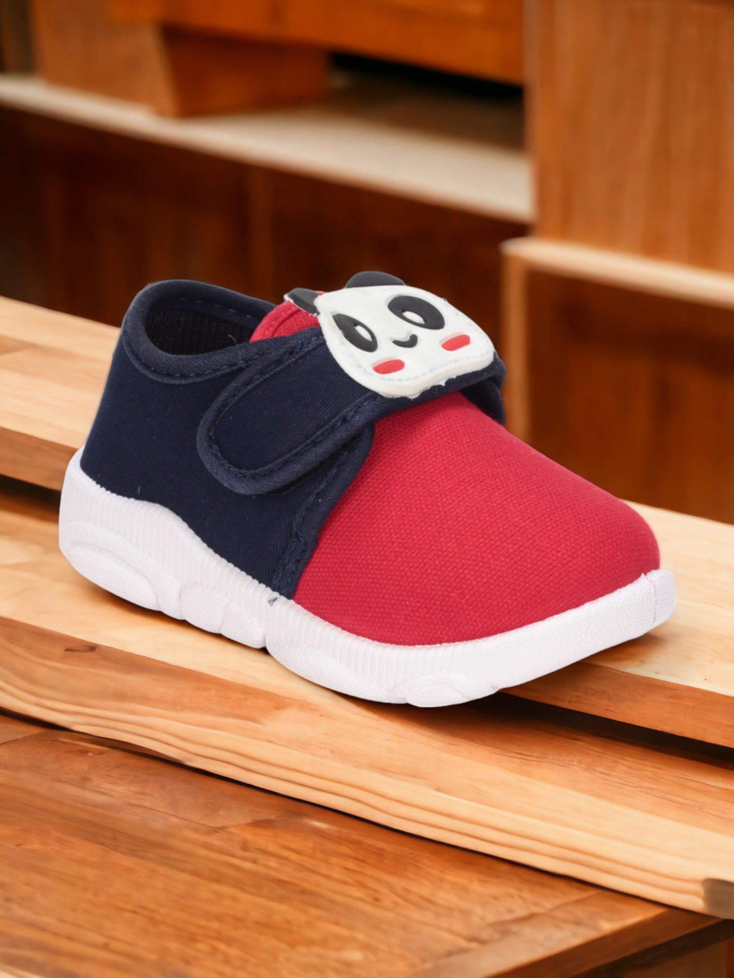 Coolz Musical Chu Chu Shoes With Velcro Closing - Red