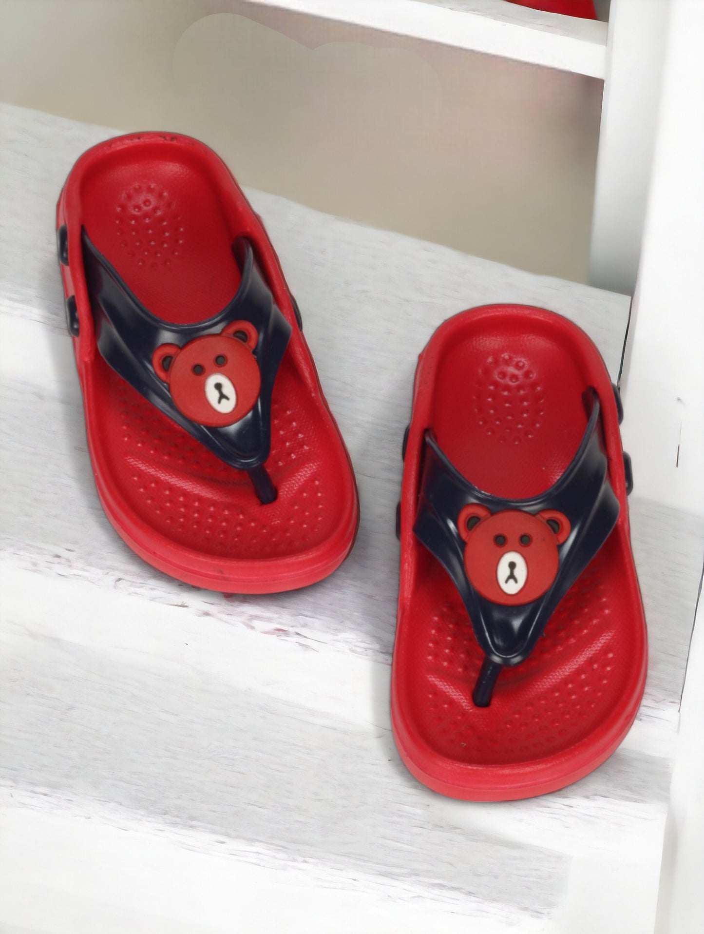 Bear Applique Anti-Slip Slippers - Red