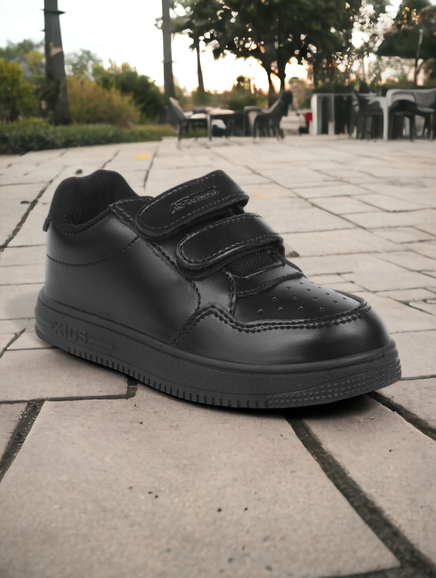 Casual Shoes With Velrco - Black
