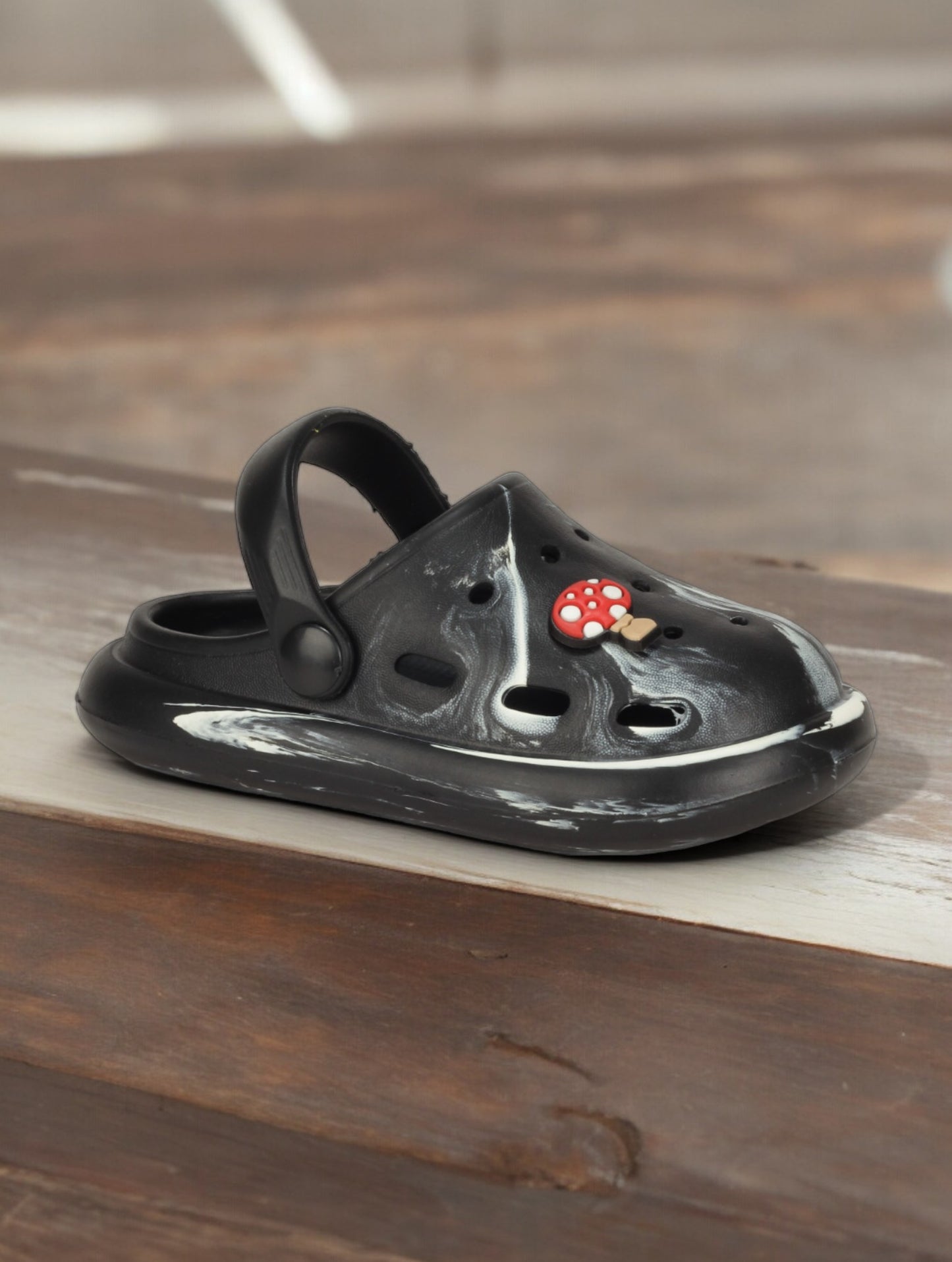 Marble Look Mushroom Applique Anti-Slip Clogs - Black