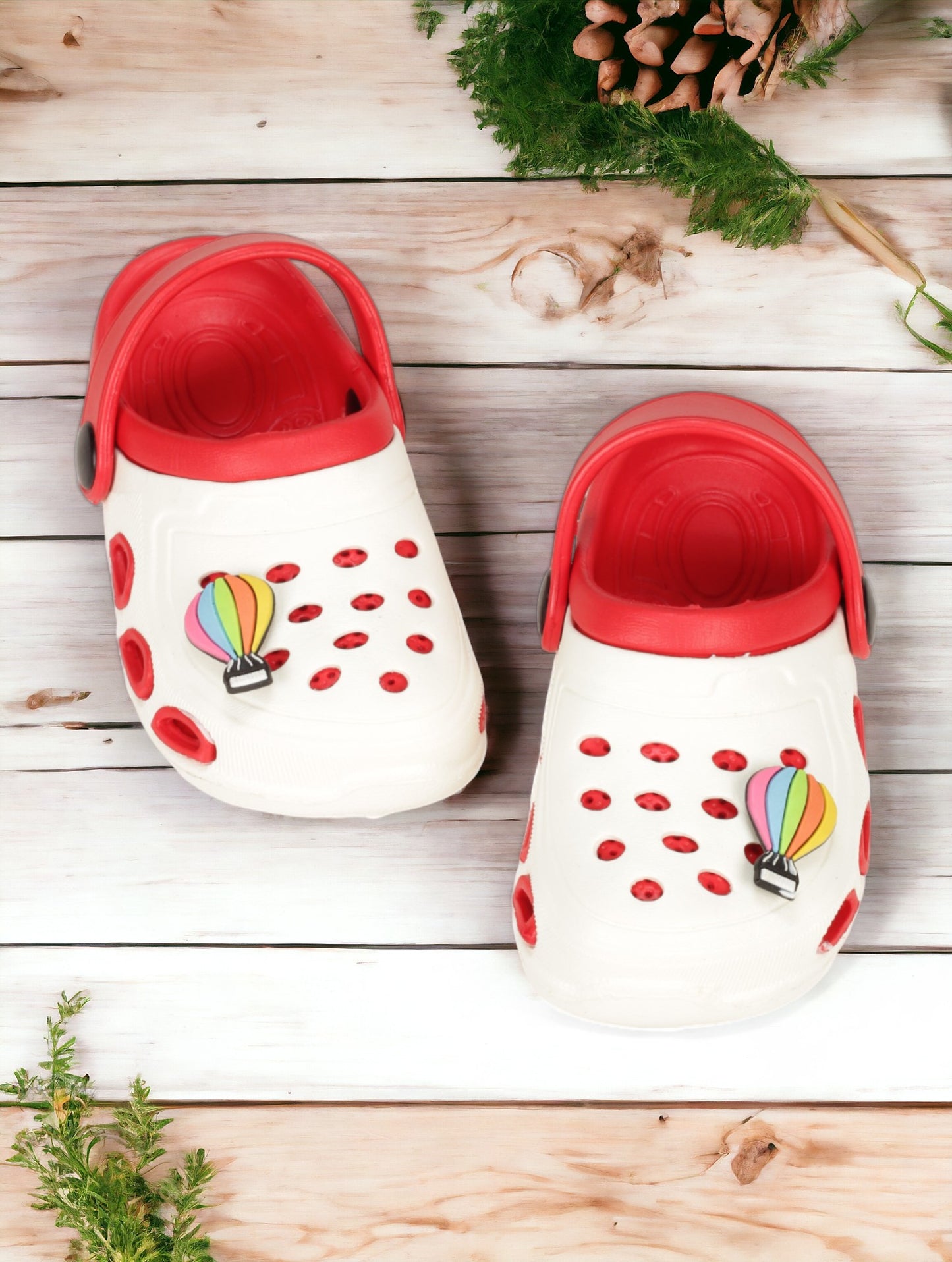 Hot Air Balloon Applique Anti-Slip Clogs - Cream