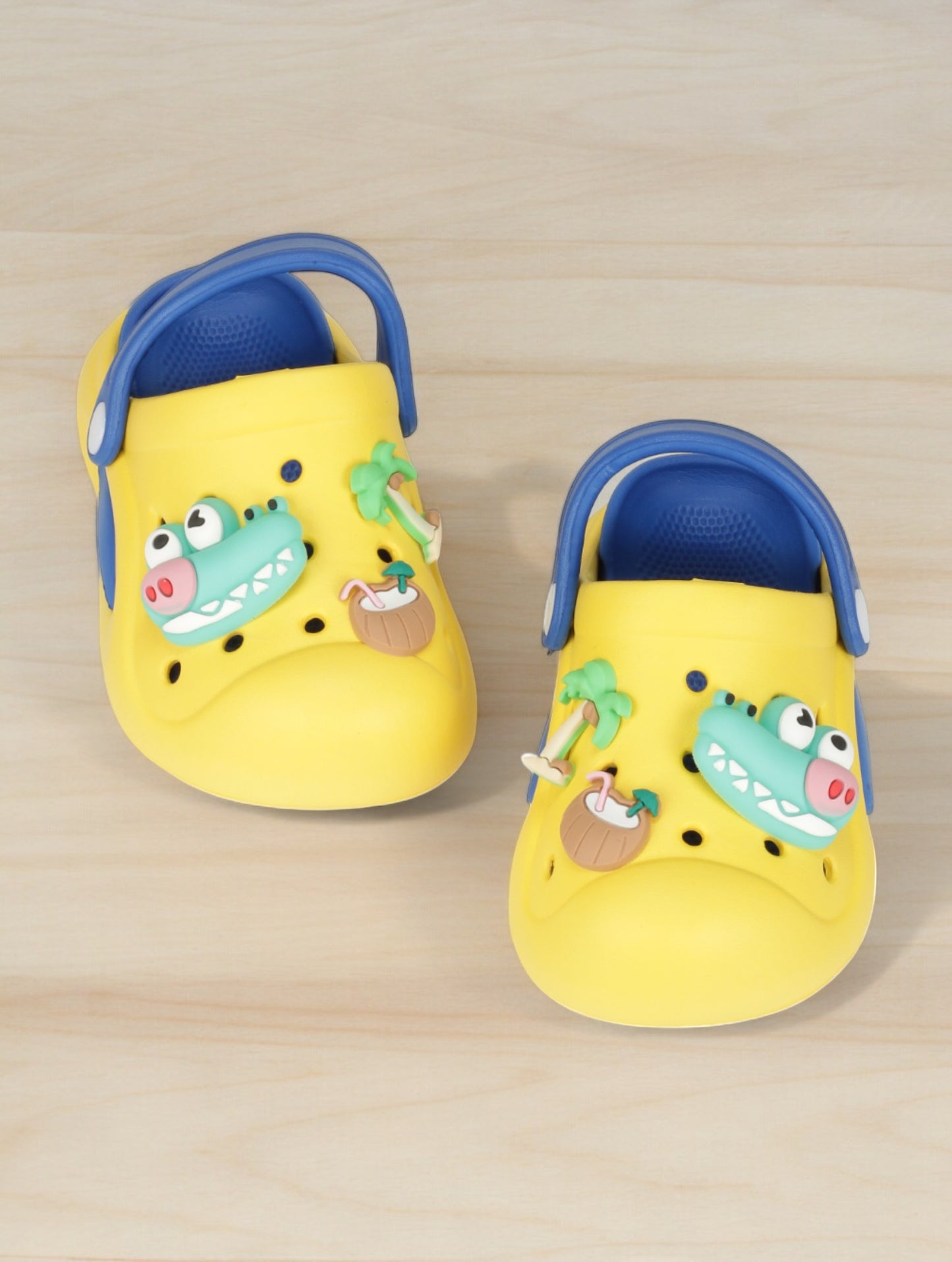 Alligator Applique Anti-Slip Clogs - Yellow