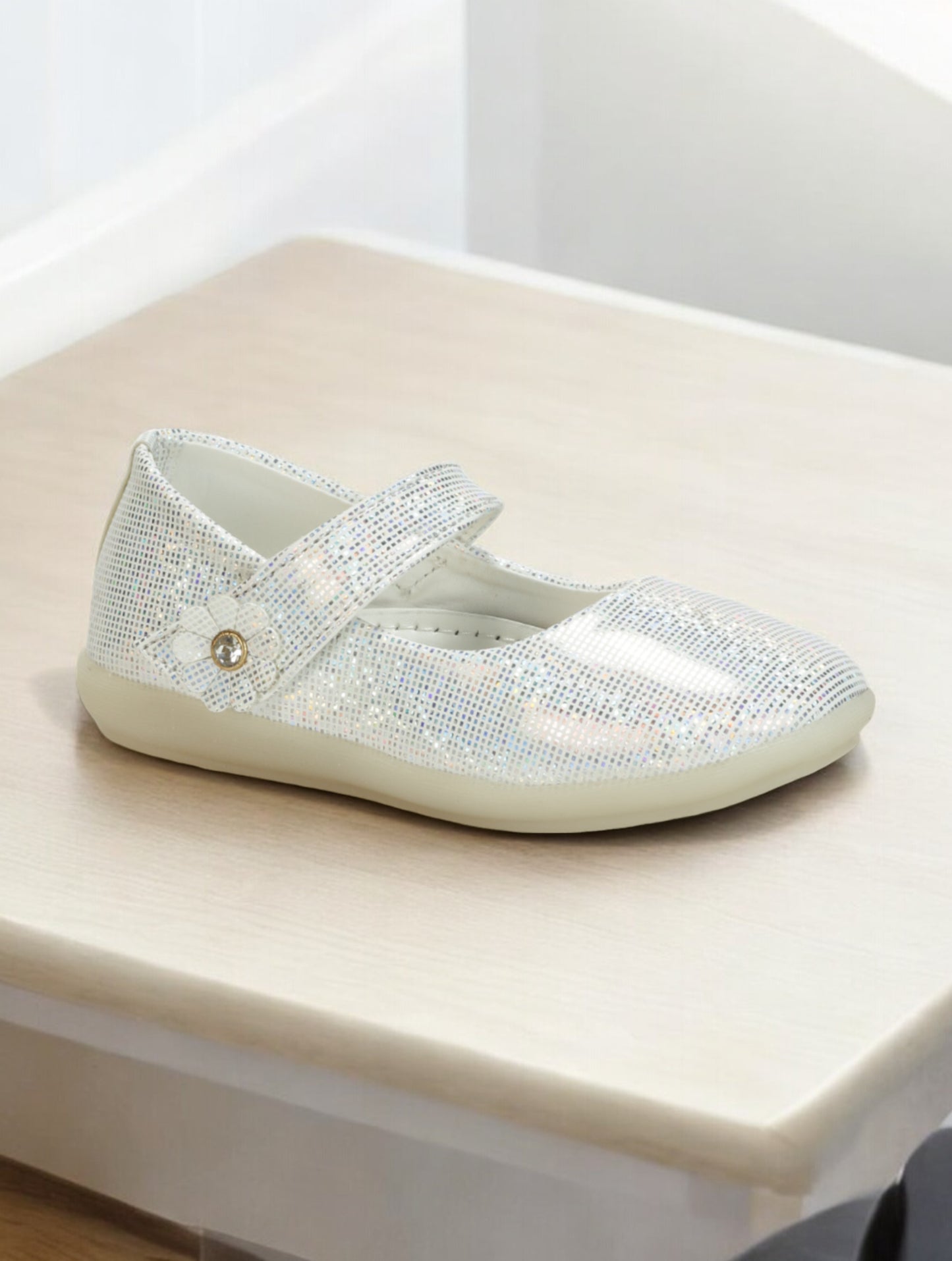 Bellies With Velcro Closure - White