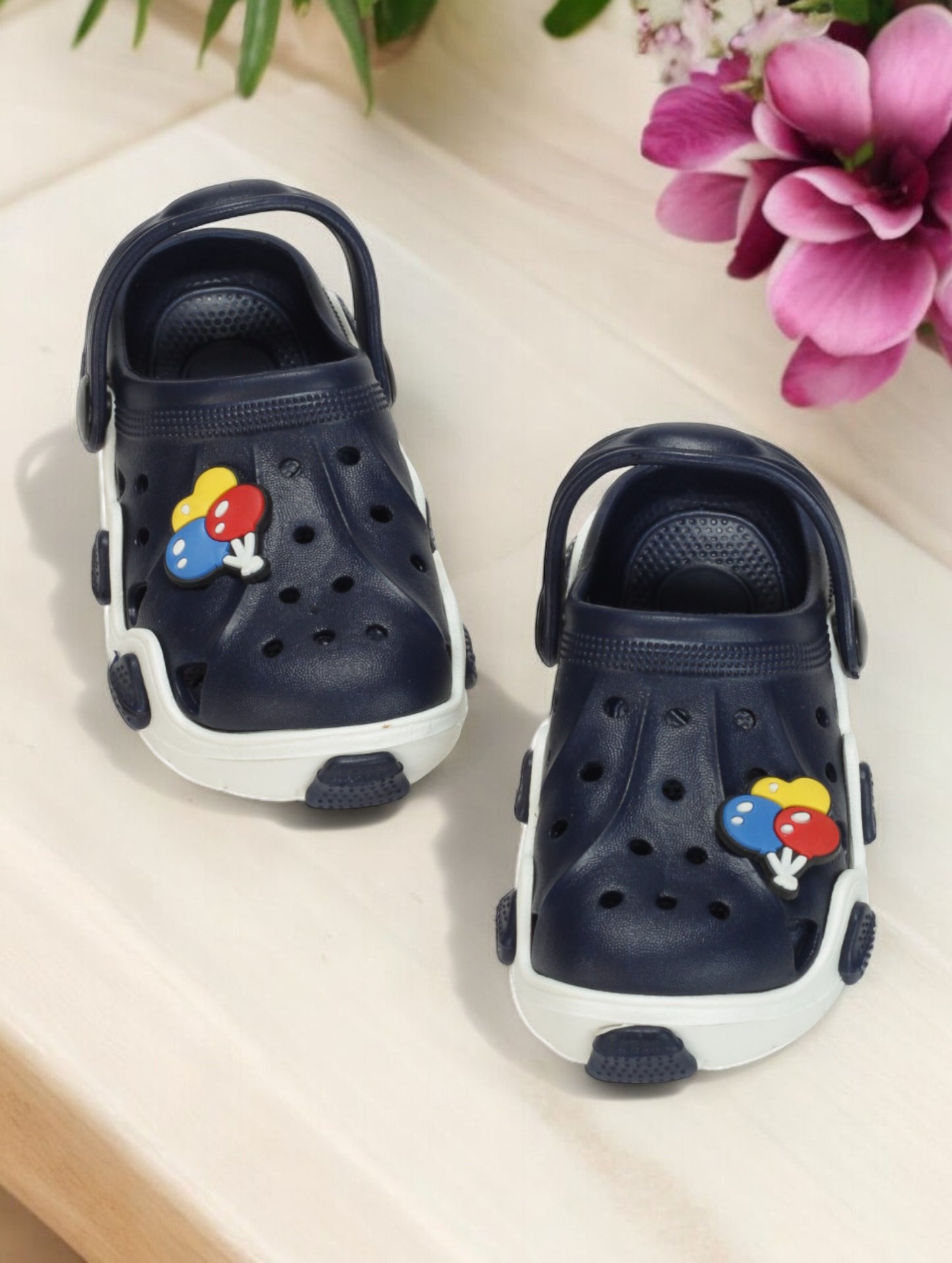 Balloon Applique Anti-Slip Clogs - Navy Blue