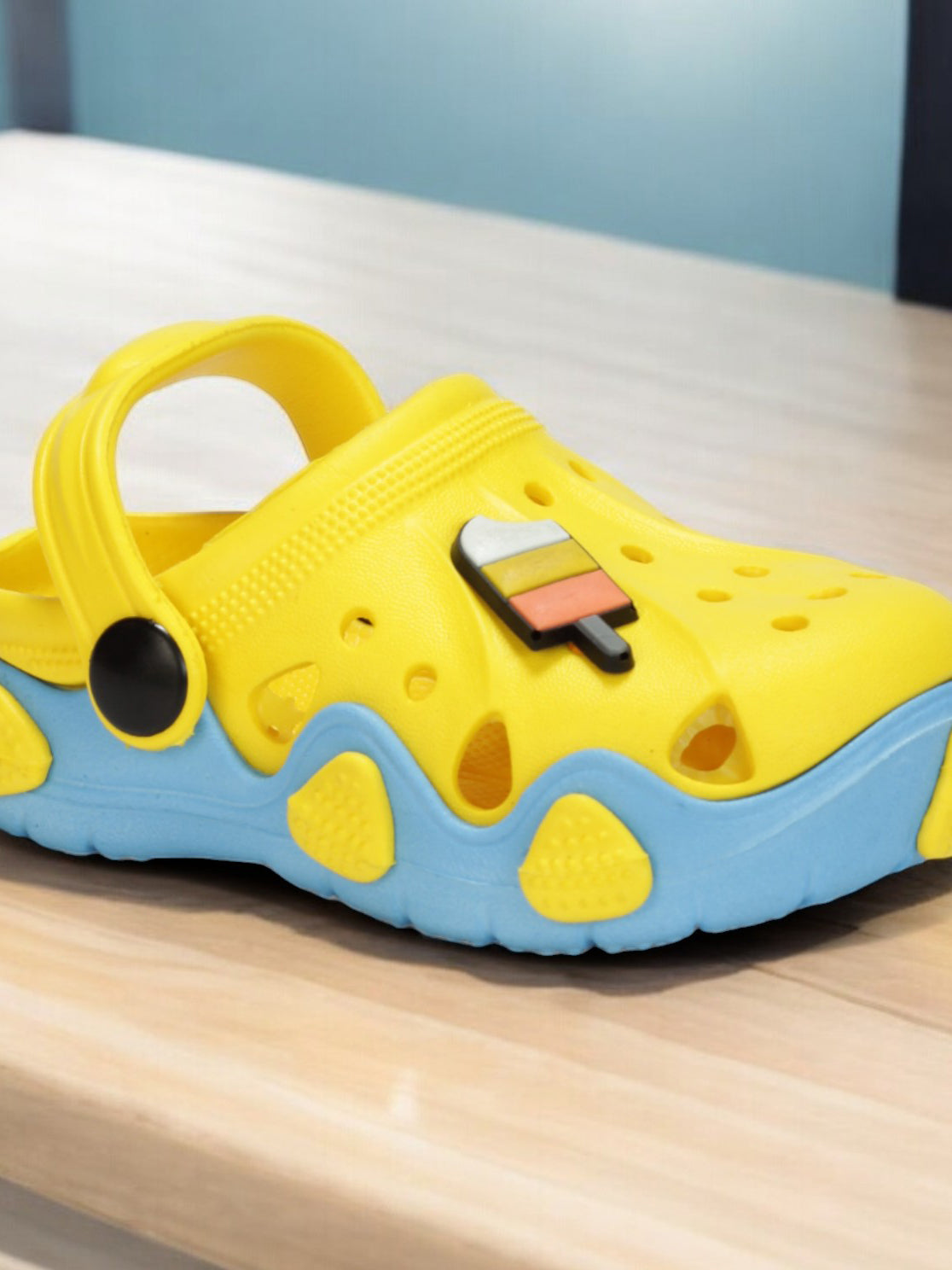 Ice Yellow Applique Anti-Slip Clogs - Yellow