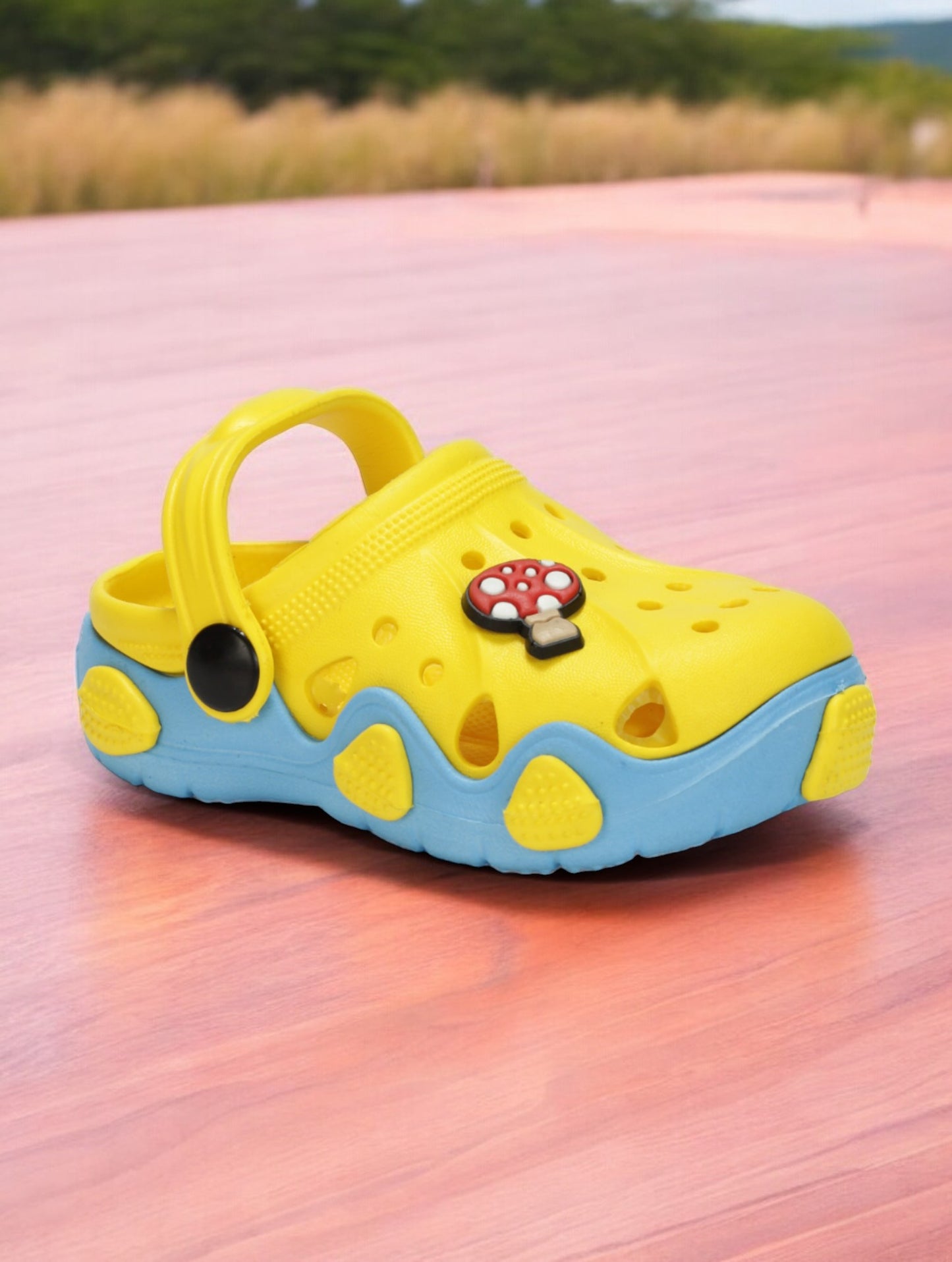 Mushroom Applique Anti-Slip Clogs - Yellow