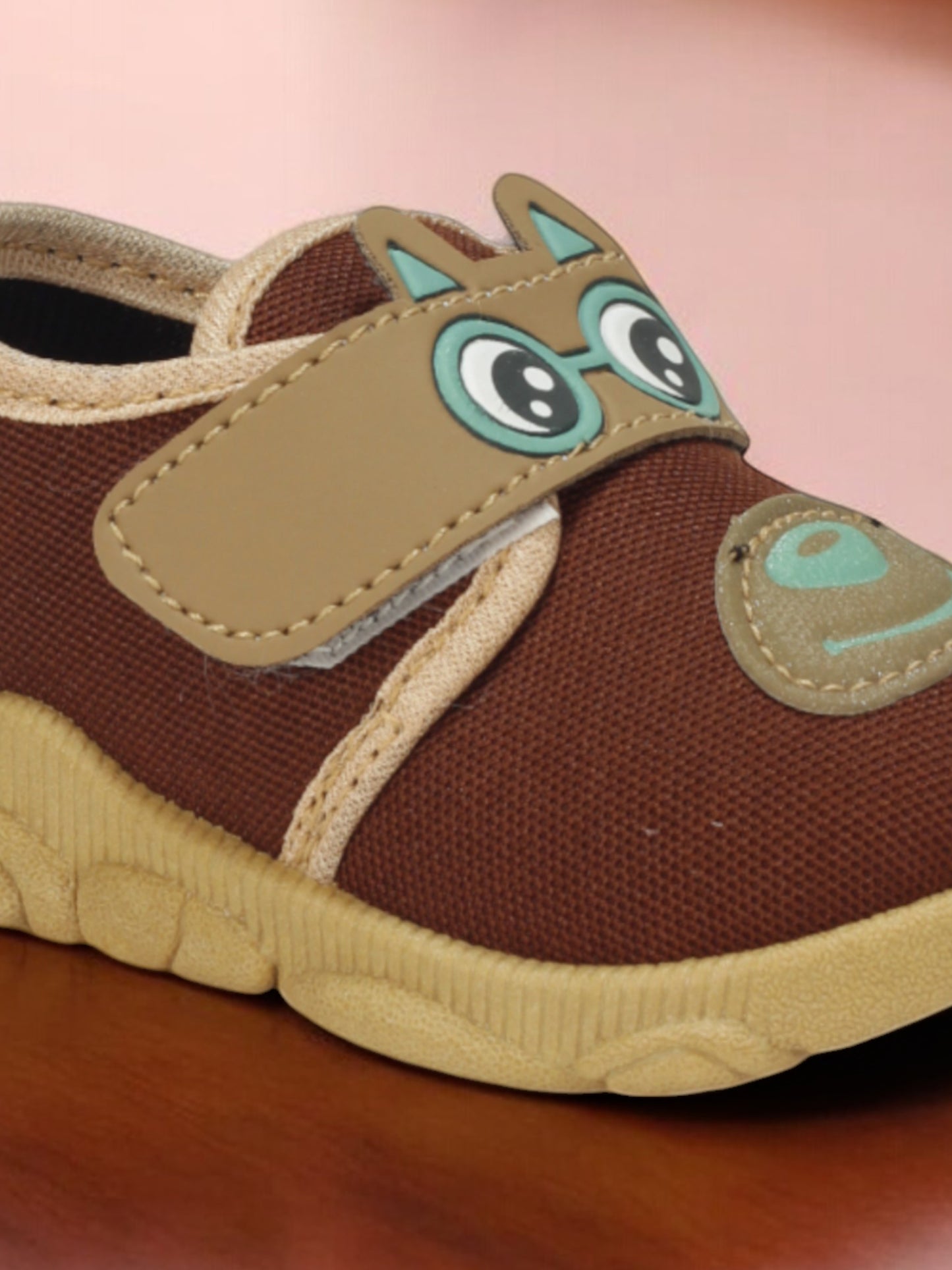Musical Chu Chu Shoes With Velcro Closing - Brown