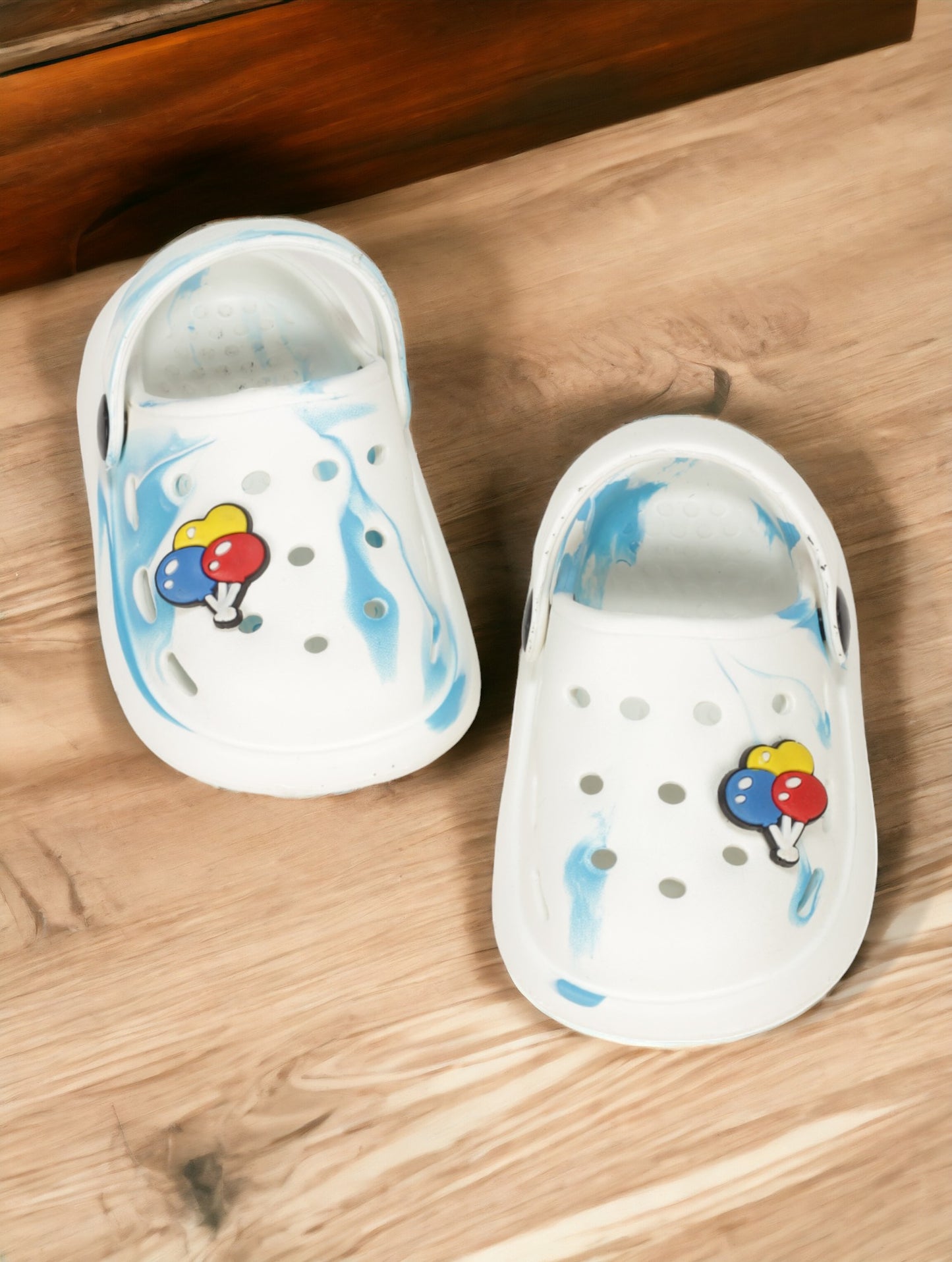 Marble Look Balloon Applique Anti-Slip Clogs - White