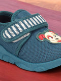 Musical Chu Chu Shoes With Velcro Closing - Green