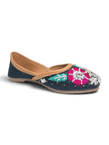 Floral Thread Work Embroidered & Sequins Embellished Mojaris - Black