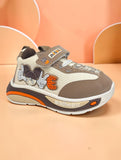 Streetwear Graphic Sneakers With Velcro Closure – Brown