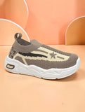Star Stripe Breathable Mesh Walking Shoes - Brown