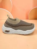 Wavy Stripe Breathable Mesh Walking Shoes - Brown