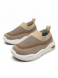 Wavy Stripe Breathable Mesh Walking Shoes - Brown