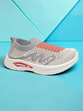 Star Kidz Wave Print Slip-On Casual Shoes - Cream