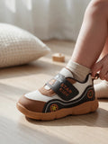 Star Kidz Sporty Mesh Velcro Closure Musical Shoes - Brown