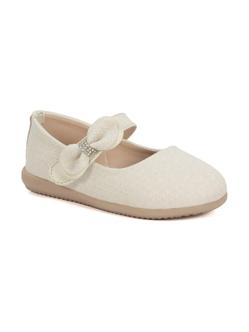 Mary Jane's Belle with Applique Detail - Cream