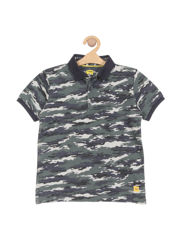Camouflage Print Collared Half Sleeve Tshirt - Green